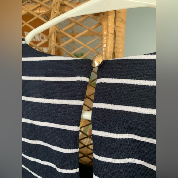 NWT Guess Striped Dress size 0 - Picture 4 of 6